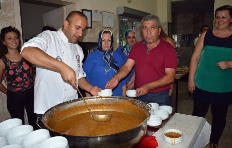 Çölyak hastaları glutensiz sofrada bir araya geldi