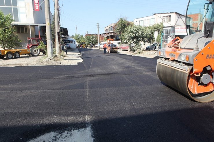 Modern Sanayi’de sıcak asfalt çalışmaları tamamlandı