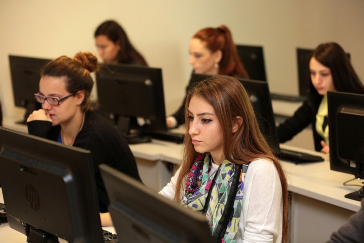 Yaşar Üniversitesi’nden yüksek lisans ve doktora fırsatı