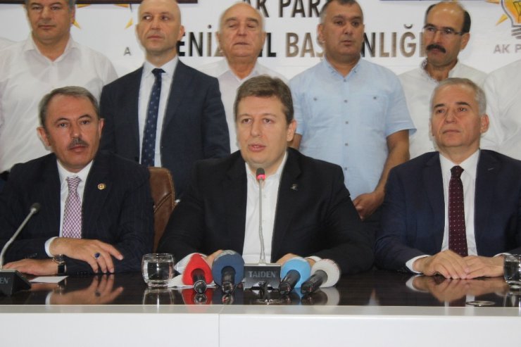 AK Parti Denizli teşkilatı 16’ıncı yılı kutladı