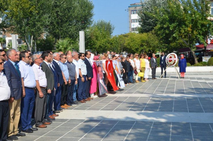 AK Parti’nin 16. kuruluş yıl dönümü Çanakkale’de kutlandı