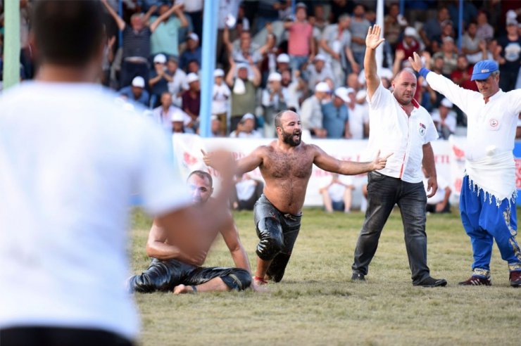 Orhan Okulu, Altın Kemerin ebedi sahibi oldu