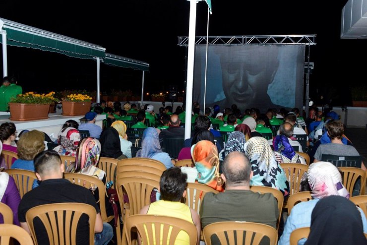 Meram’da açık hava sinema etkinlikleri sürüyor