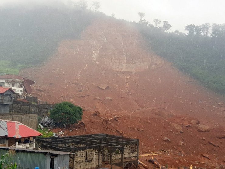Sierra Leone’de toprak kayması