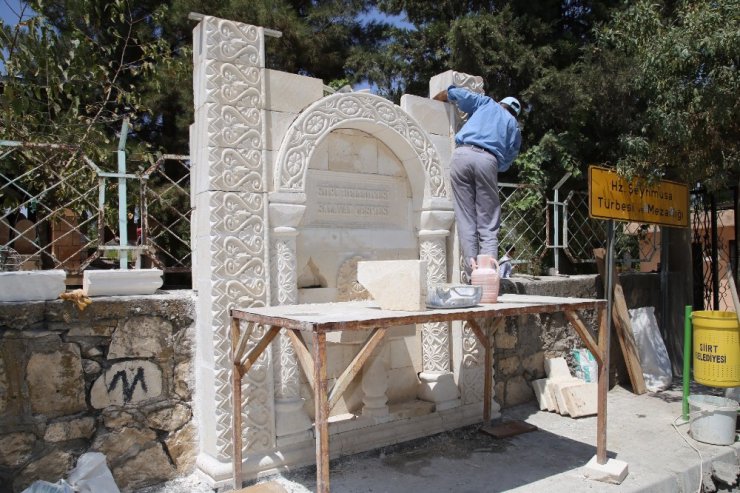 Siirt’te mezarlıklara ‘salavat’ çeşmesi yaptırılıyor