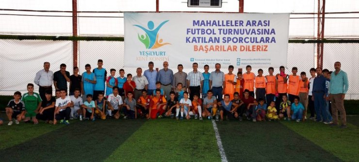 Yeşilyurt’ta mahalleler arası futbol turnuvası