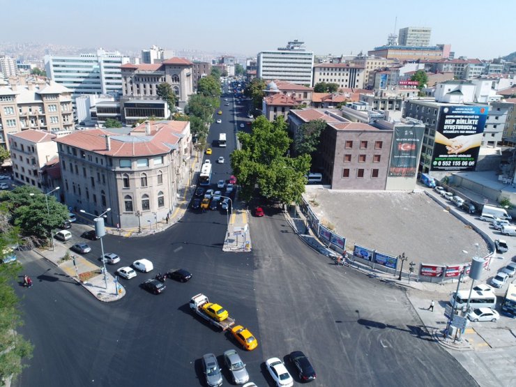 Ankara Büyükşehir Belediyesi yol ve asfalt çalışmalarına hız verdi