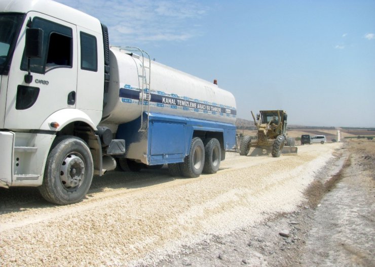 Araban’da yol yapım çalışmaları devam ediyor