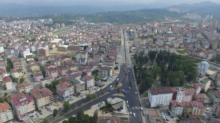 Altınordu’da trafik rahatlıyor