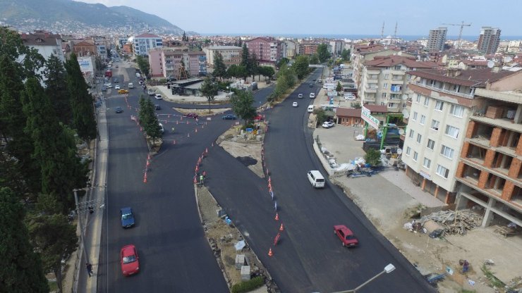 Altınordu’da trafik rahatlıyor