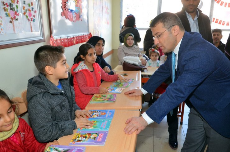 Kaymakam Çimşit’in kayyumluk görevinden gelen maaşını almadığı ortaya çıktı