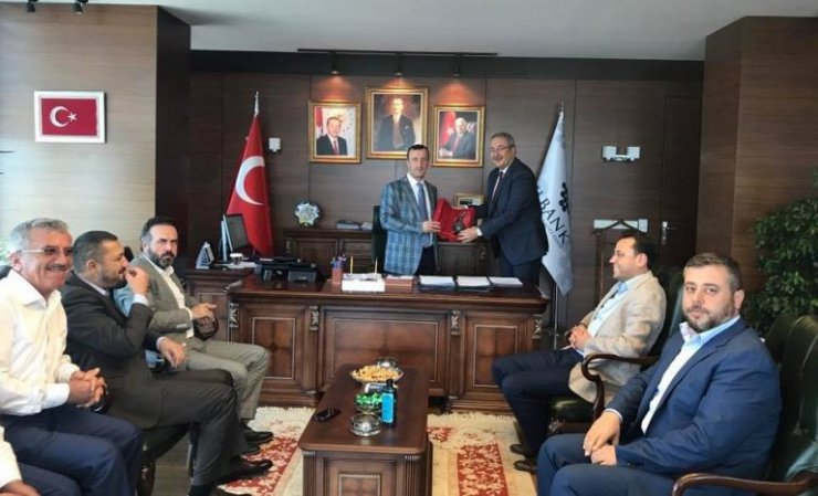 Nevşehir heyeti İller Bankası ve DSİ’yi ziyaret etti