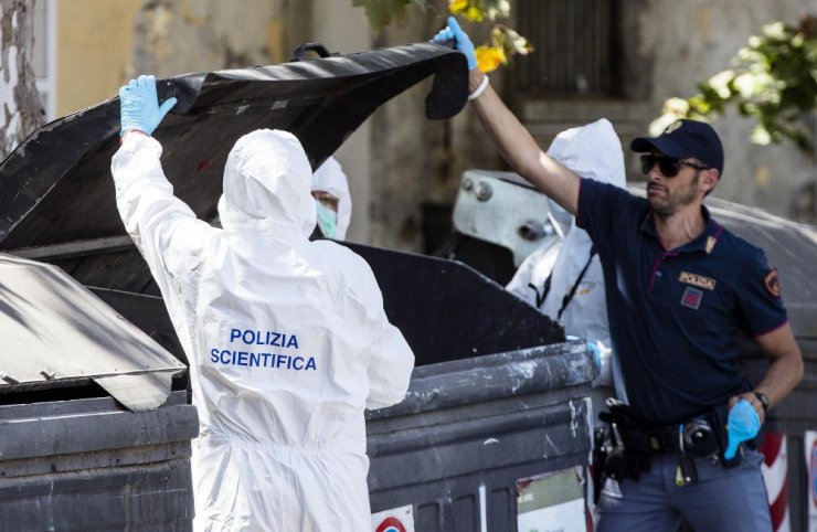 İtalya’da çöp konteynerinde bir kadına ait kesilmiş ayaklar bulundu