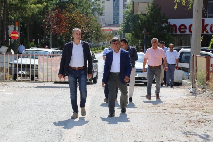 Başkan Akdoğan: ‘Eski Niğde Devlet hastanesi arazisi geçici olarak ücretsiz otopark olarak kullanılacak’
