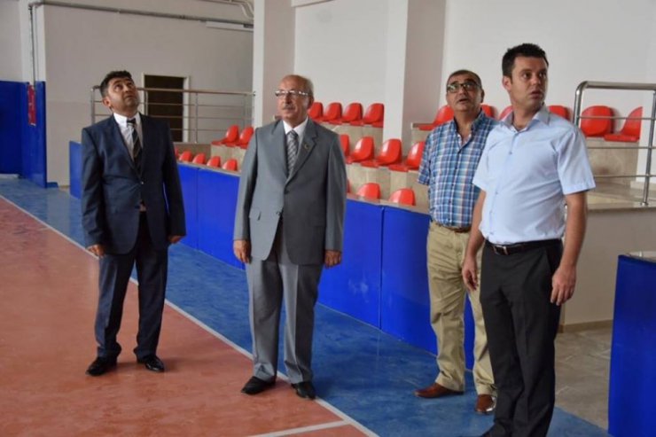 Çorlu Spor Lisesi ve Kapalı Spor Salonu’nda inceleme