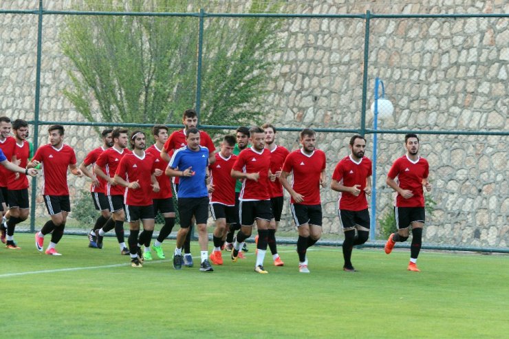 Gazişehir derbi hazırlıklarına başladı