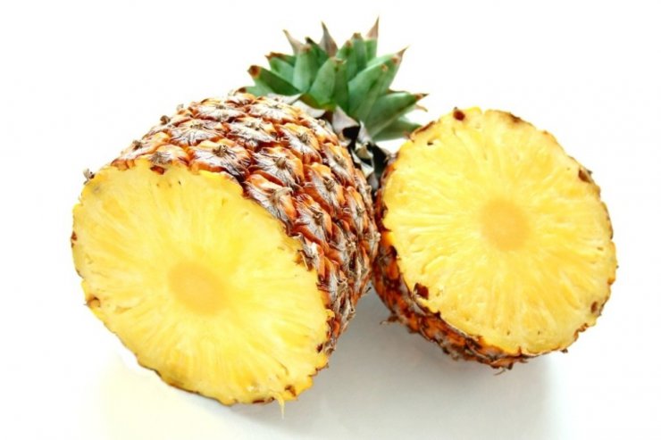 Ananas tırnak ve saçları güçlendiriyor