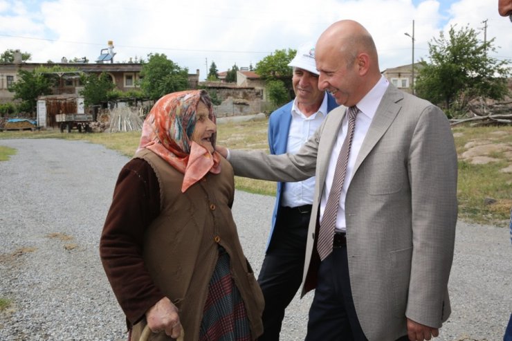 Çolakbayrakdar, "Kırsal mahallelerimizin güzellikleri daha da artacak"