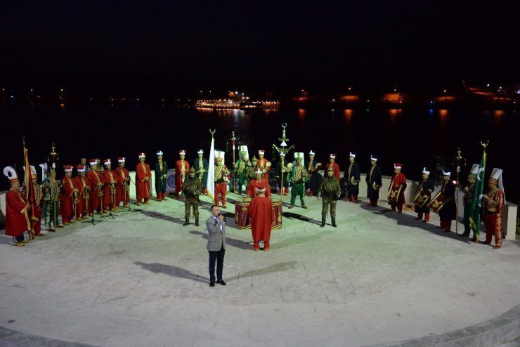 15 yaşında şehit olan Eren Bülbül, mehter programında anıldı