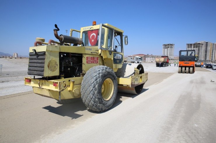 Büyükşehir’den yeni araçlar ve yeni yollar