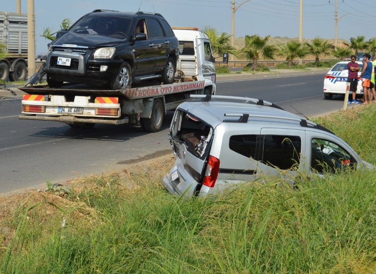 Manisa’da trafik kazası: 3 yaralı