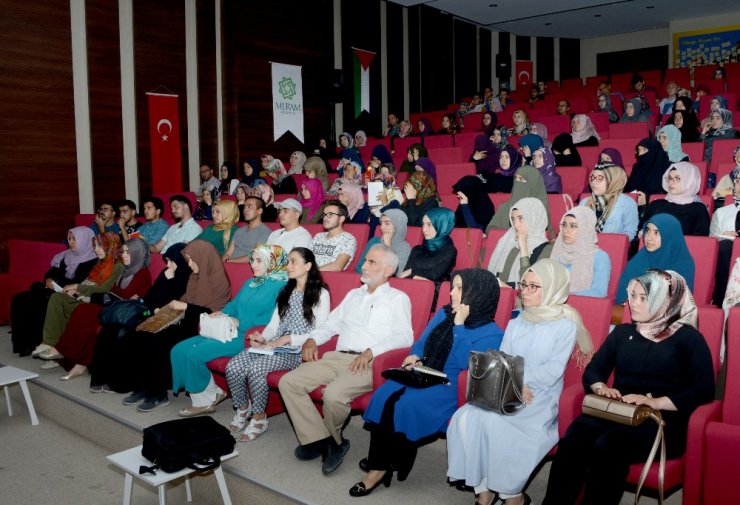 Kudüs Akademi’nin konuğu Prof. Dr. Arabacı oldu