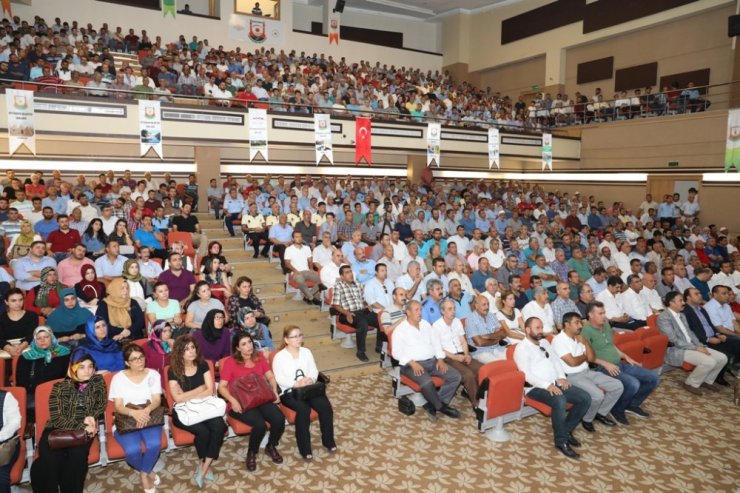 Sahada çalışan işçilerle amirleri il genelindeki hizmetleri değerlendirdi