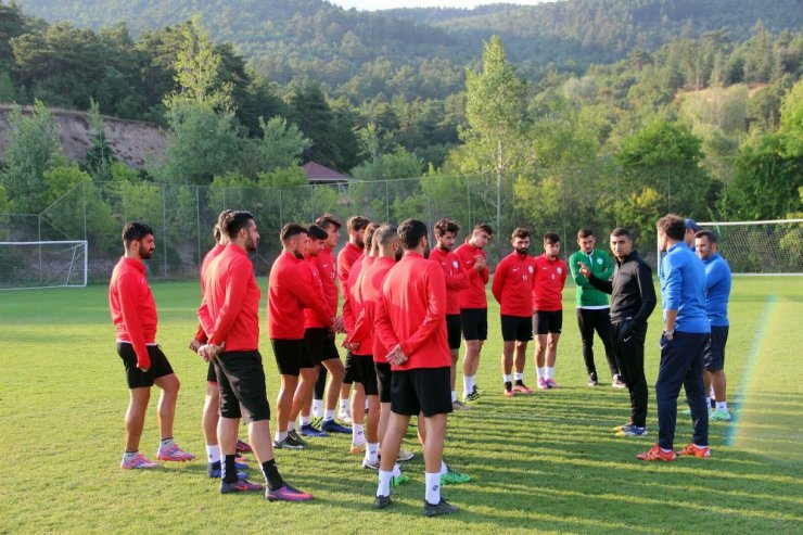 Sivas Belediyespor lige hazırlanıyor