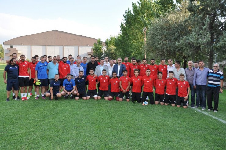 İnegölspor’a destek