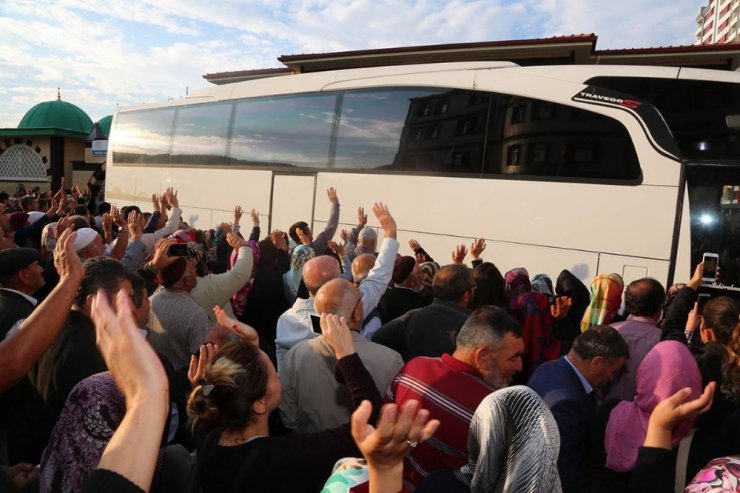 Yozgat’ta hacı adayları kutsal topraklara uğurlandı