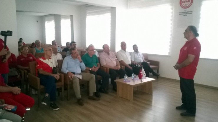 Aydın’da “Milad Marmara Depremi ve Fotoğraflar” konulu seminer düzenlendi