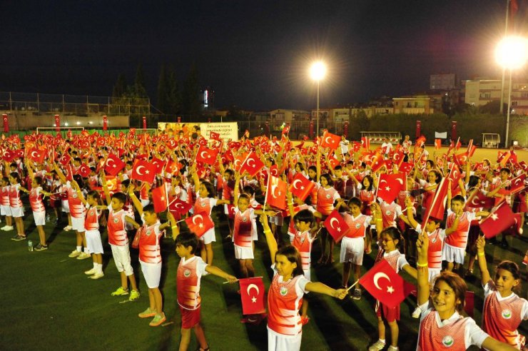 Balçova’da yaz okullarına muhteşem final