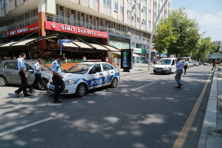 Başkent’te bıçaklar konuştu: 1’i ağır 3 yaralı