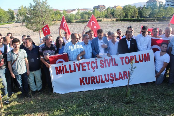 Elazığ’daki terör saldırısı kınandı, şehitler anıldı