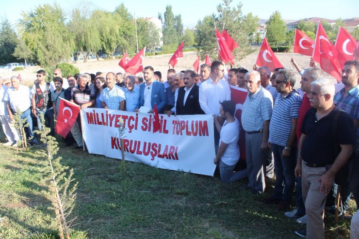 Elazığ’daki terör saldırısı kınandı, şehitler anıldı