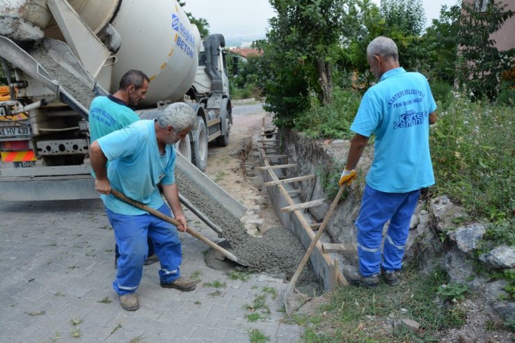 Kartepe’de üst yapı çalışmaları sürüyor