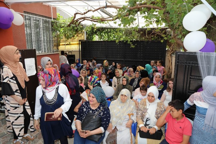 Kur’an-I Kerime geçen öğrencilere taç giydirme töreni yapıldı