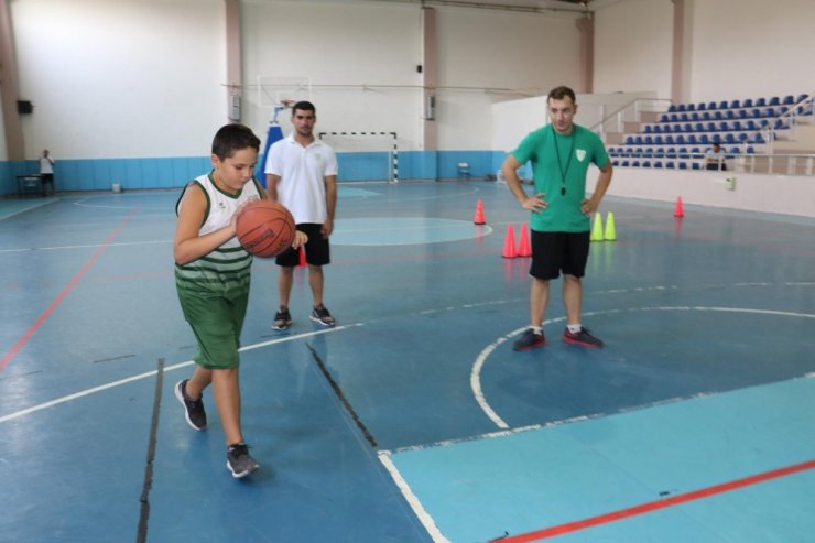 Büyükşehir basketbolda yıldız adaylarını seçti