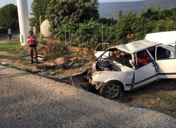 Milas’ta trafik kazası: 2 ölü, 3 yaralı