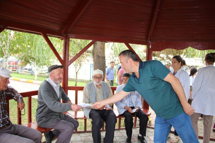 Kalp krizine dikkat çekmek için yürüdüler