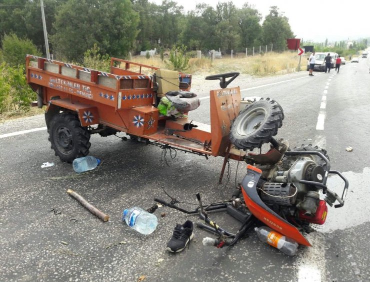 Şaphane’de çapa motoru devrildi: 3 yaralı