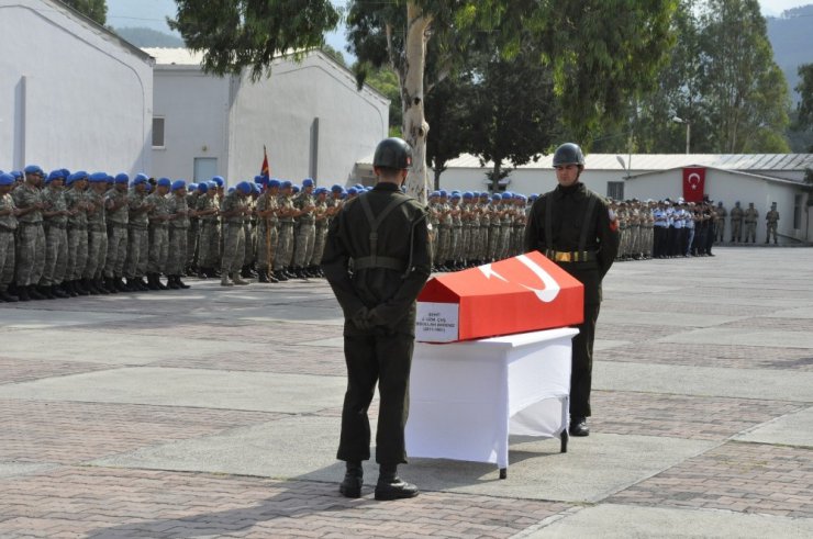 Şehit Jandarma Uzman Çavuş Abdullah Akdeniz memleketine törenle uğurlandı