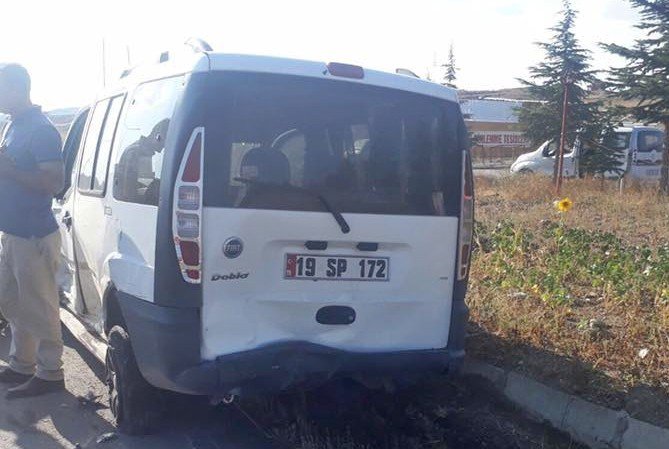 Sungurlu’da trafik kazası: 2 yaralı