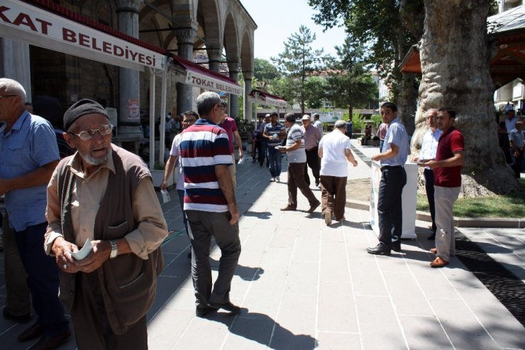 Namaz sonrasında cemaate ’Kurban Rehberi’