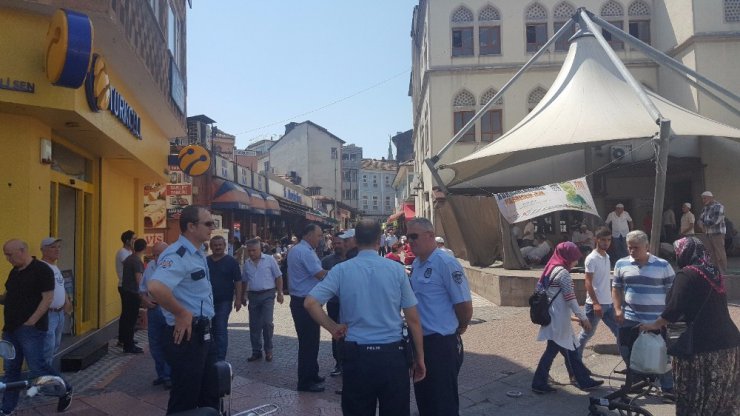 Zabıta ve polisten dilenci operasyonu