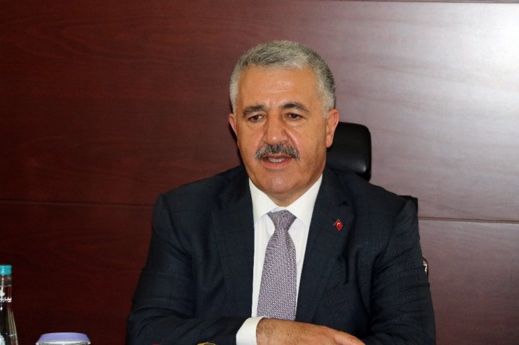 Ulaştırma Bakanı Arslan: “Bu ülke dünyadaki mazlumlar ve mağdurlar için de büyümek zorunda”