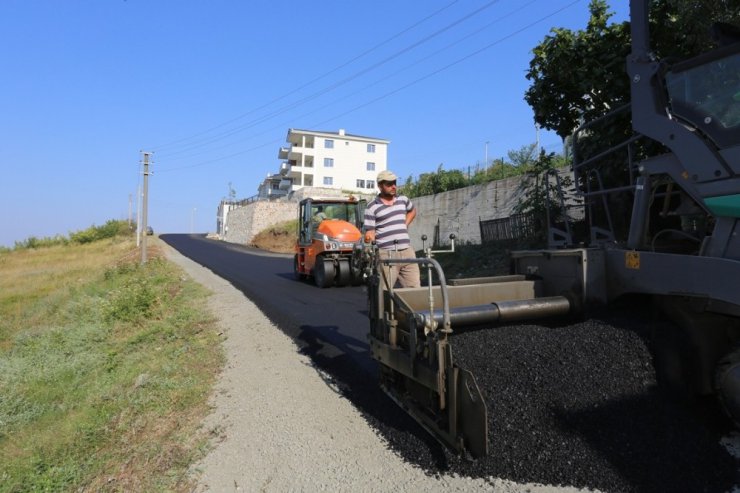 Aralık Caddesi asfaltlanıyor