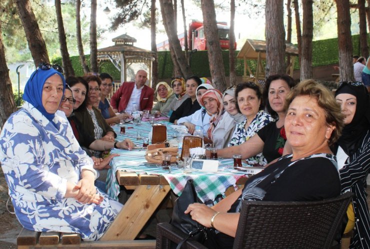 Başkan Togar, kadın meclis üyelerini ağırladı