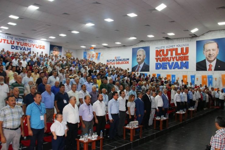 AK Parti Antalya kongreleri gerçekleştiren ilk il oldu