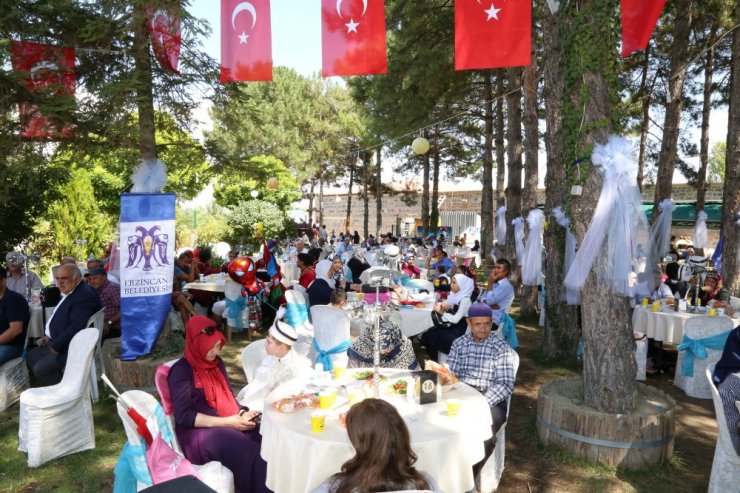 Erzincan Belediyesi 100 Çocuğa Sünnet Şöleni düzenledi